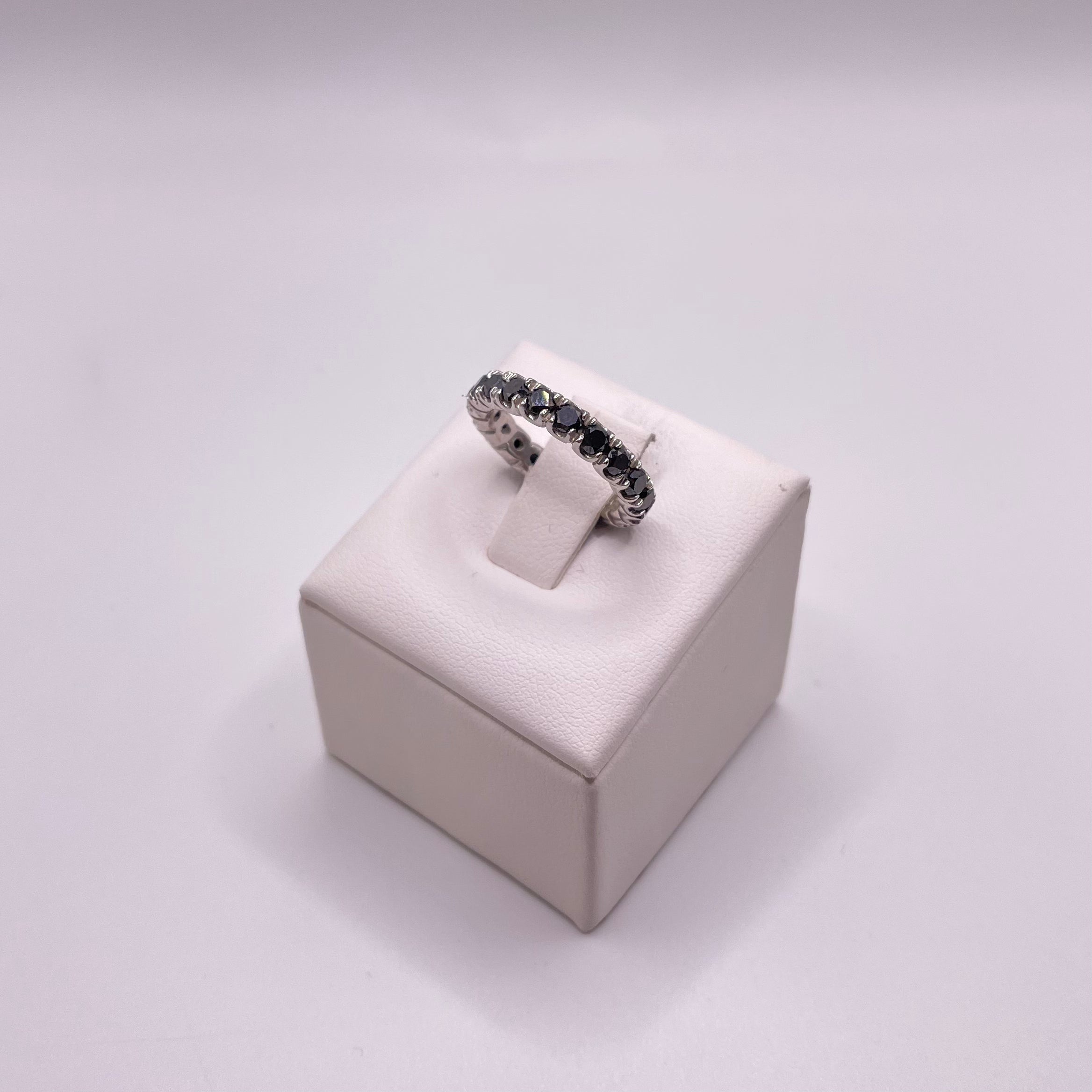 Infinity diamanti neri