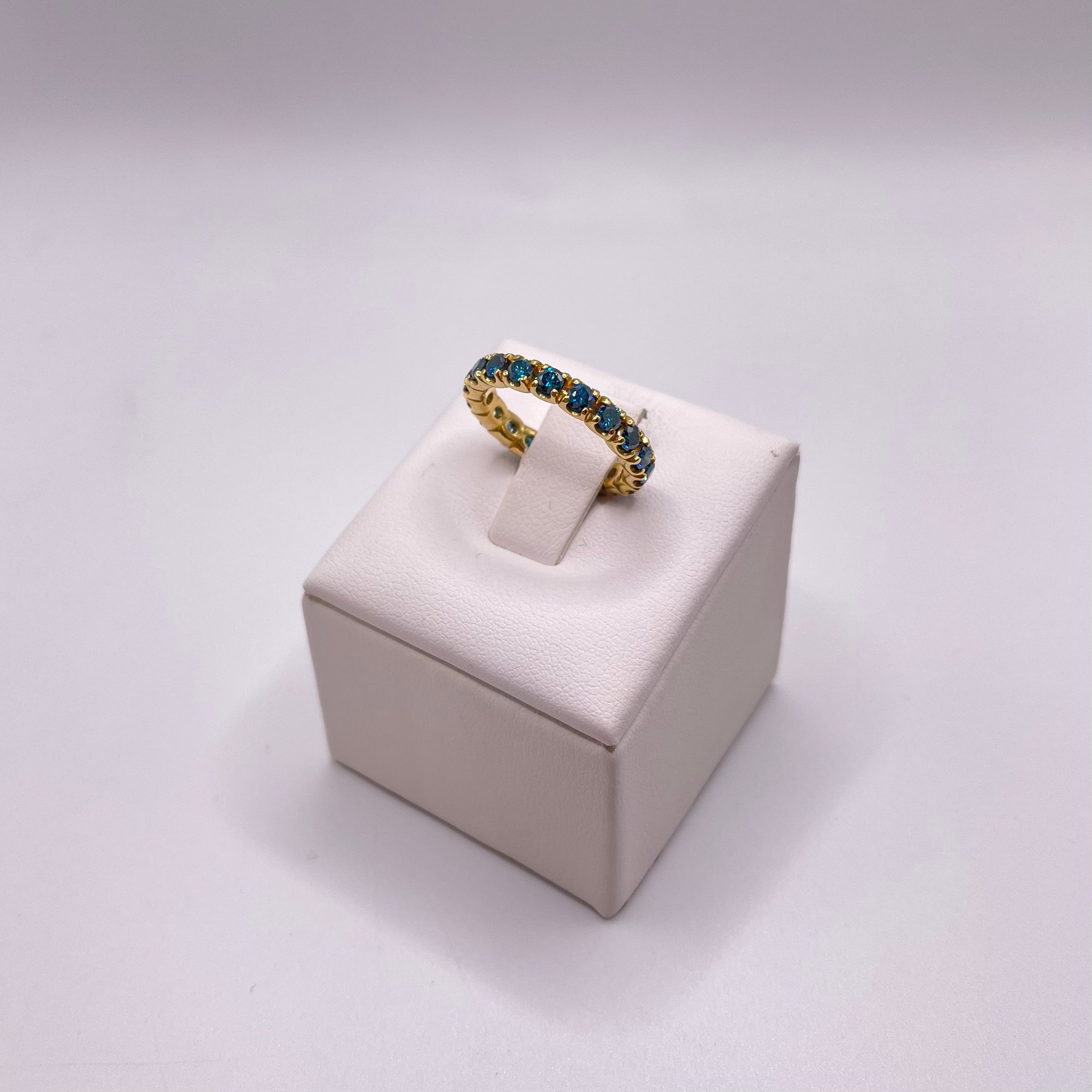Infinity diamanti blu