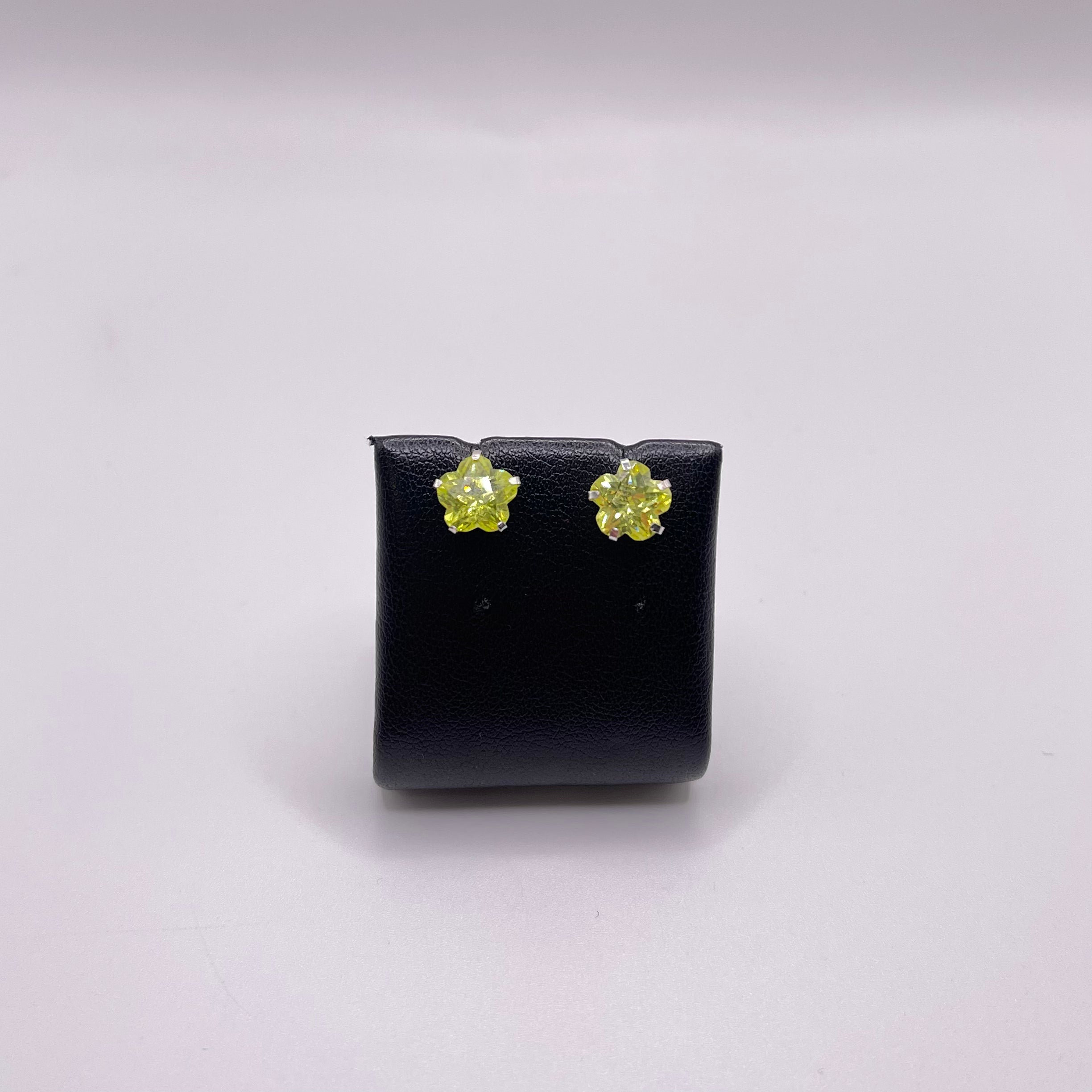 Orecchini a fiore